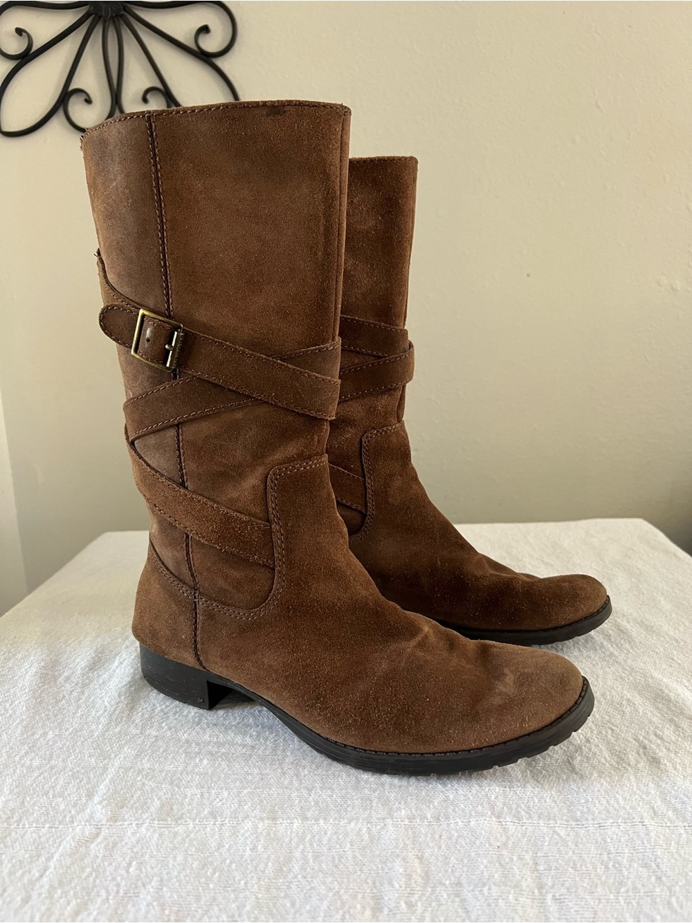 Lauren Ralph Lauren Shelby Brown Suede Boots Size 8.5B